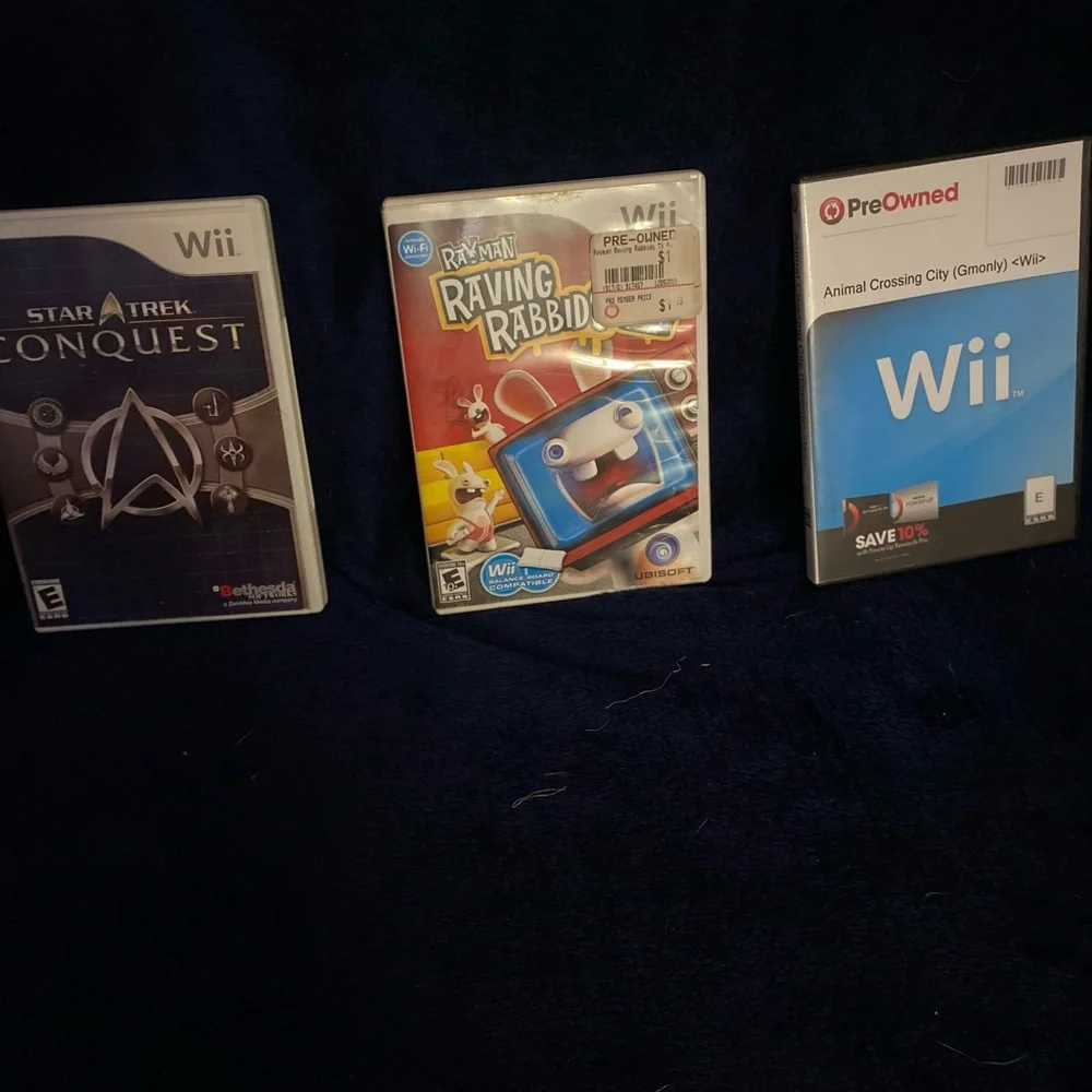 Sony Wii Game Case with Colorful Rayman Cover - White